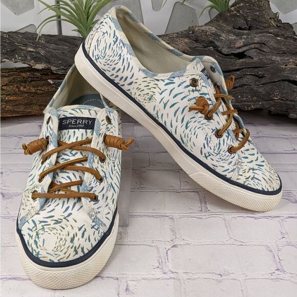Sperry Top-Sider Seacoast Fish Circle Fashion Sneaker - Picture 1 of 12